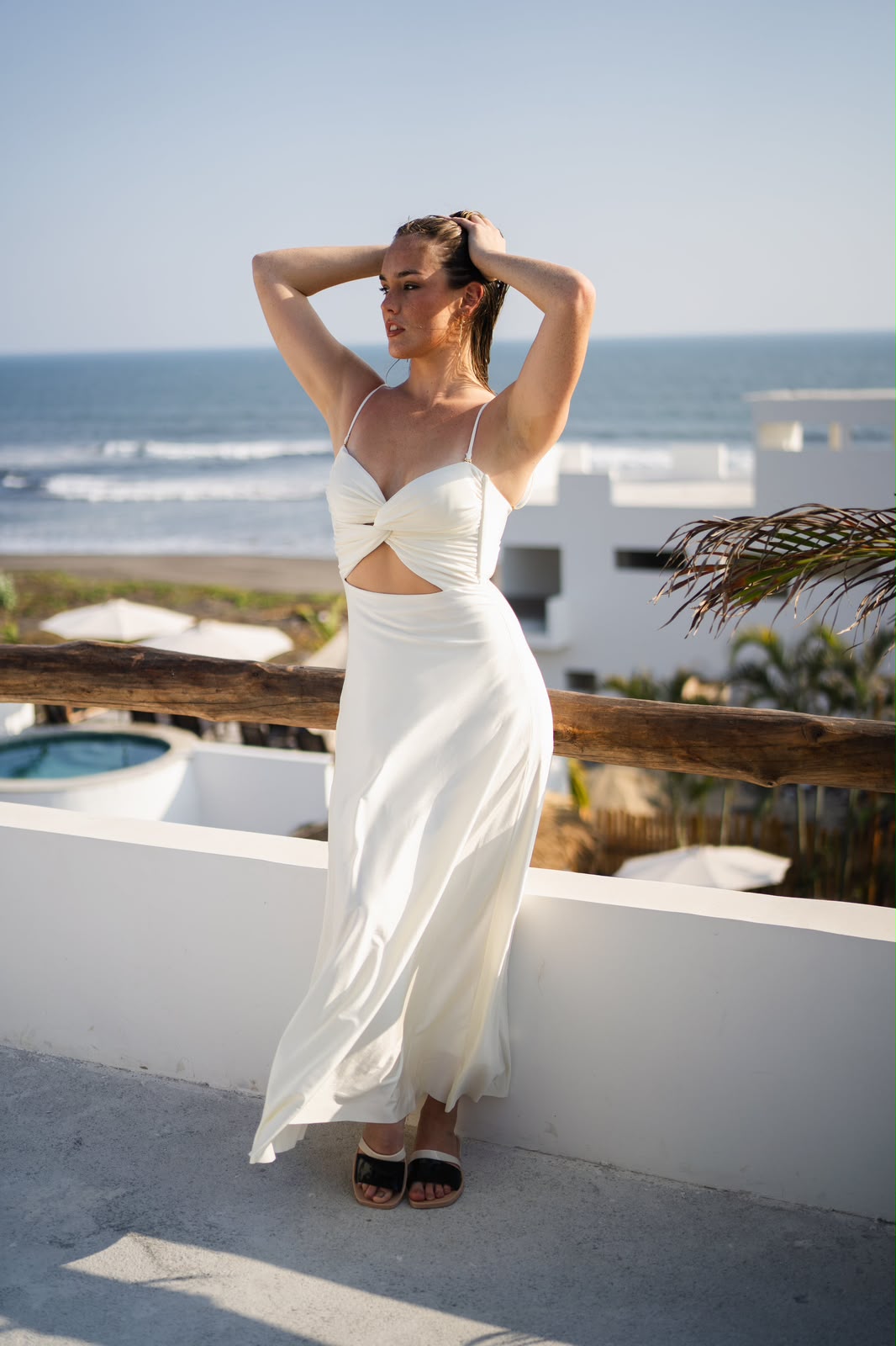 VestidoOne Draped Dress Ivory